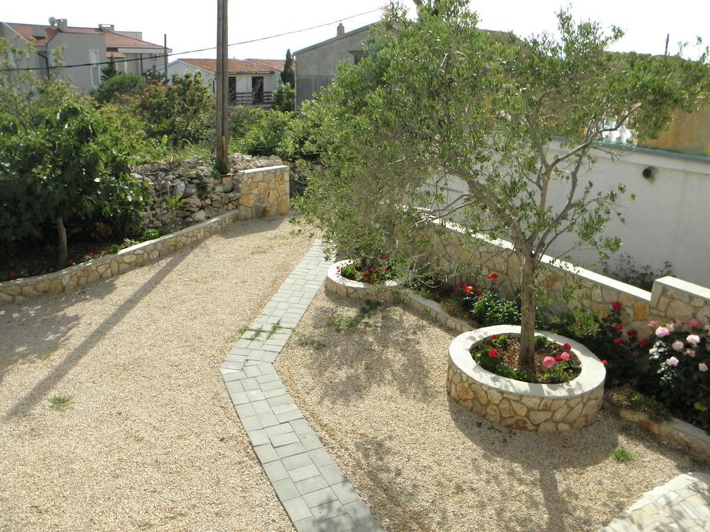 Apartments Babic Новалья Экстерьер фото